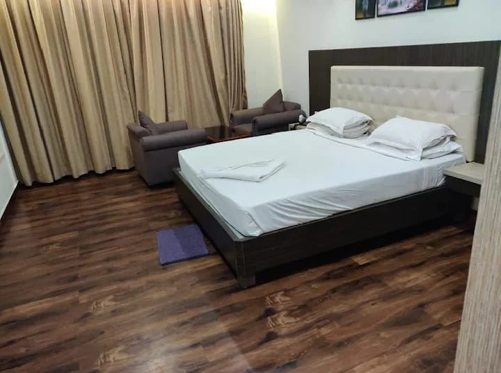 Non AC Double Bed Room at Sai Asharam Bhakt Niwas Shirdi